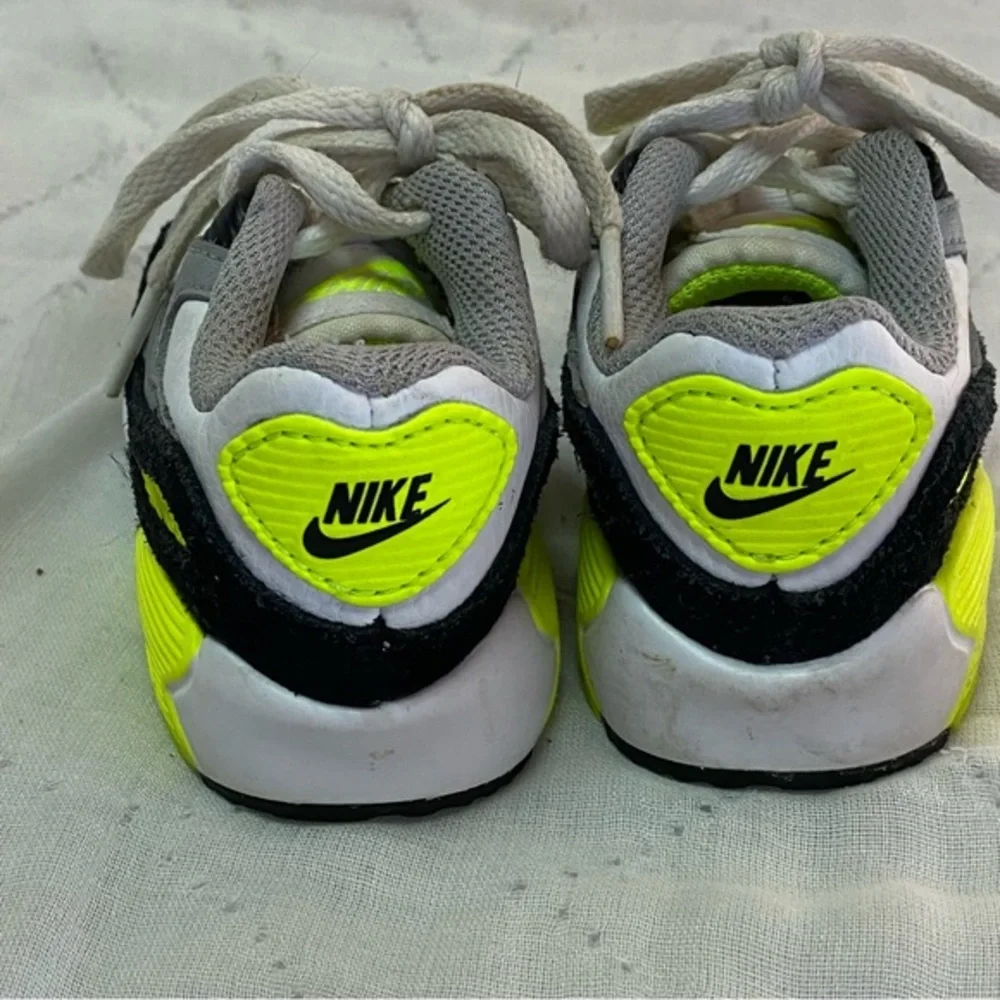 Nike Shoes‎ Childs Size 5c Lace Up Green-White Sneakers
